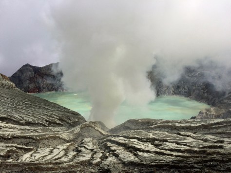 volcano, active volcano, acid soup, ijen crater, kawan ijen, Terry Donohue, Java, Indonesia