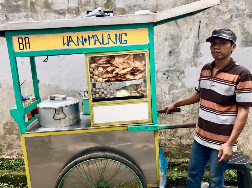 street vendors, jakarta, kaki lima, indonesia, street vendor, terry donohue, java